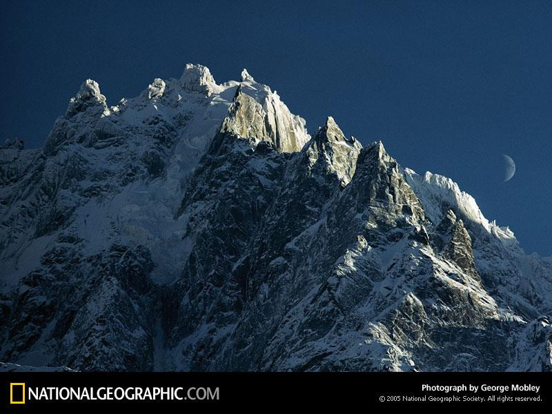 mont-blanc-massif-587777-sw (Medium)