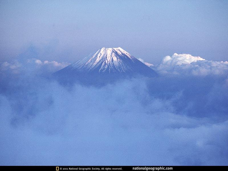 mount-fuji-peak-110424-sw (Medium)