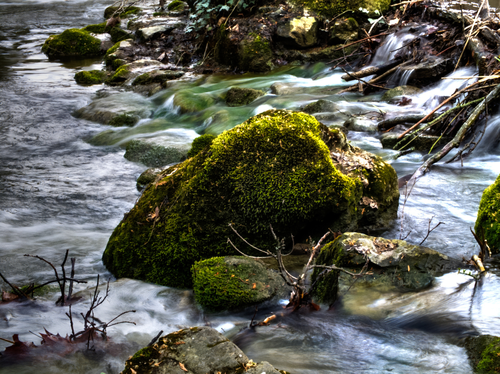 Rock, Water, HDR