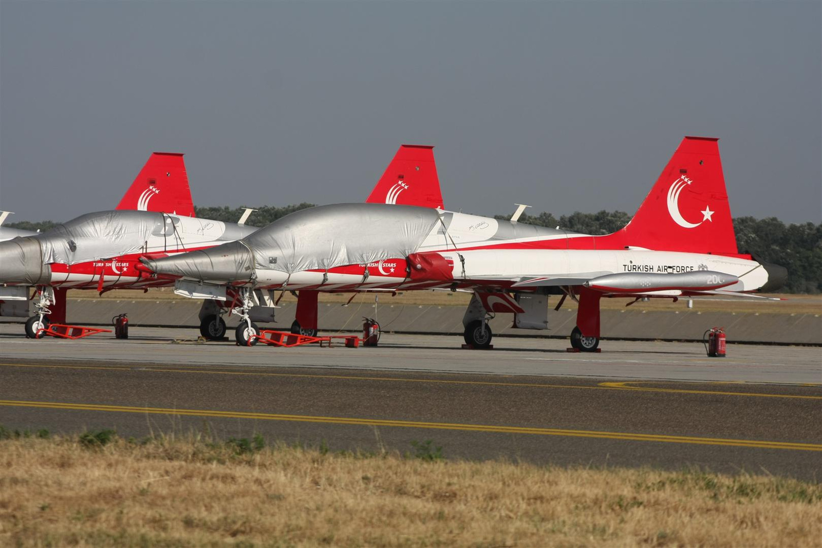 Kecskemét repülőnap 2013 - Török csillagok - NF-5B