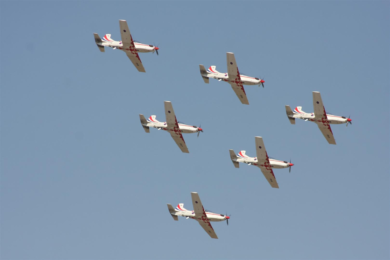 Kecskemét repülőnap 2013 - Wings of storm PC-9 Horvátország