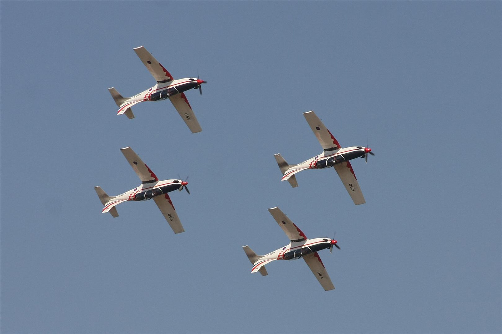 Kecskemét repülőnap 2013 - Wings of storm PC-9 Horvátország