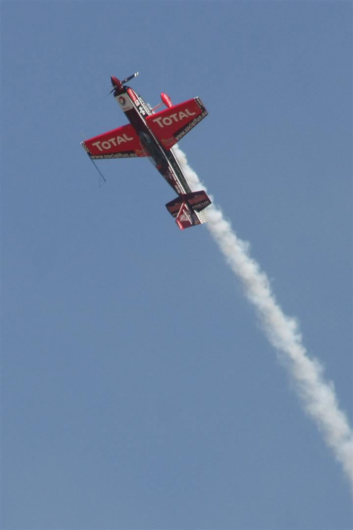 Kecskemét repülőnap 2013 - Nádas Tamás Edge-540T Magyarország