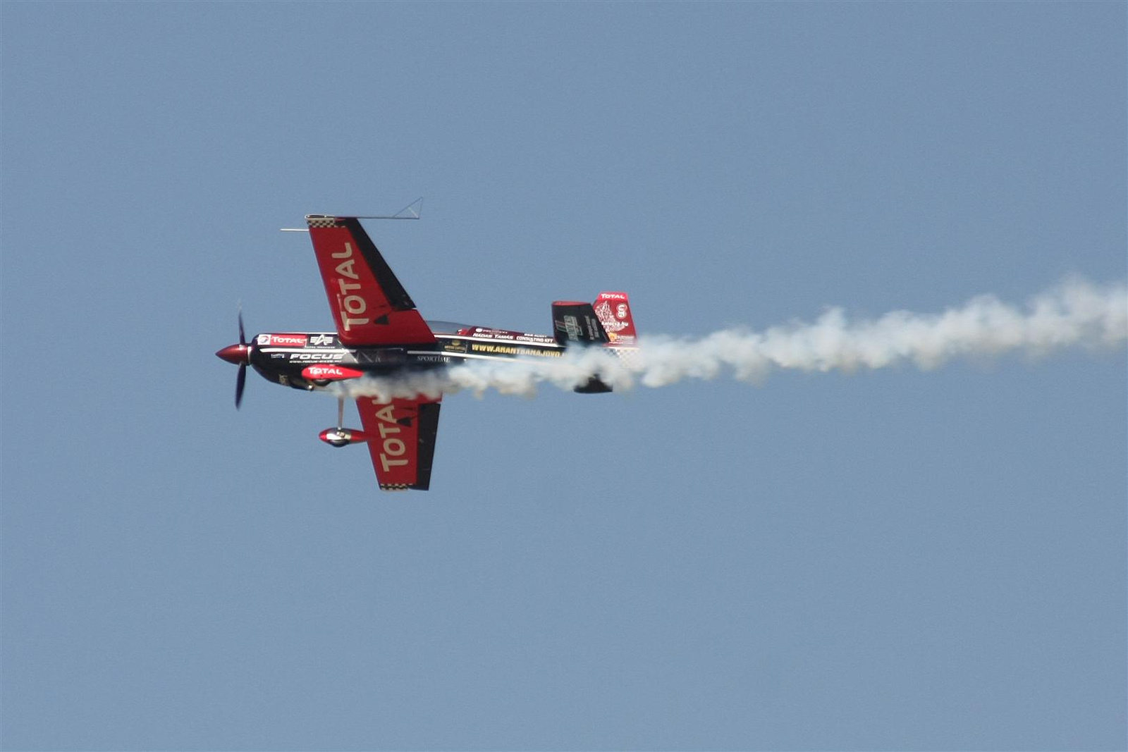 Kecskemét repülőnap 2013 - Nádas Tamás Edge-540T Magyarország