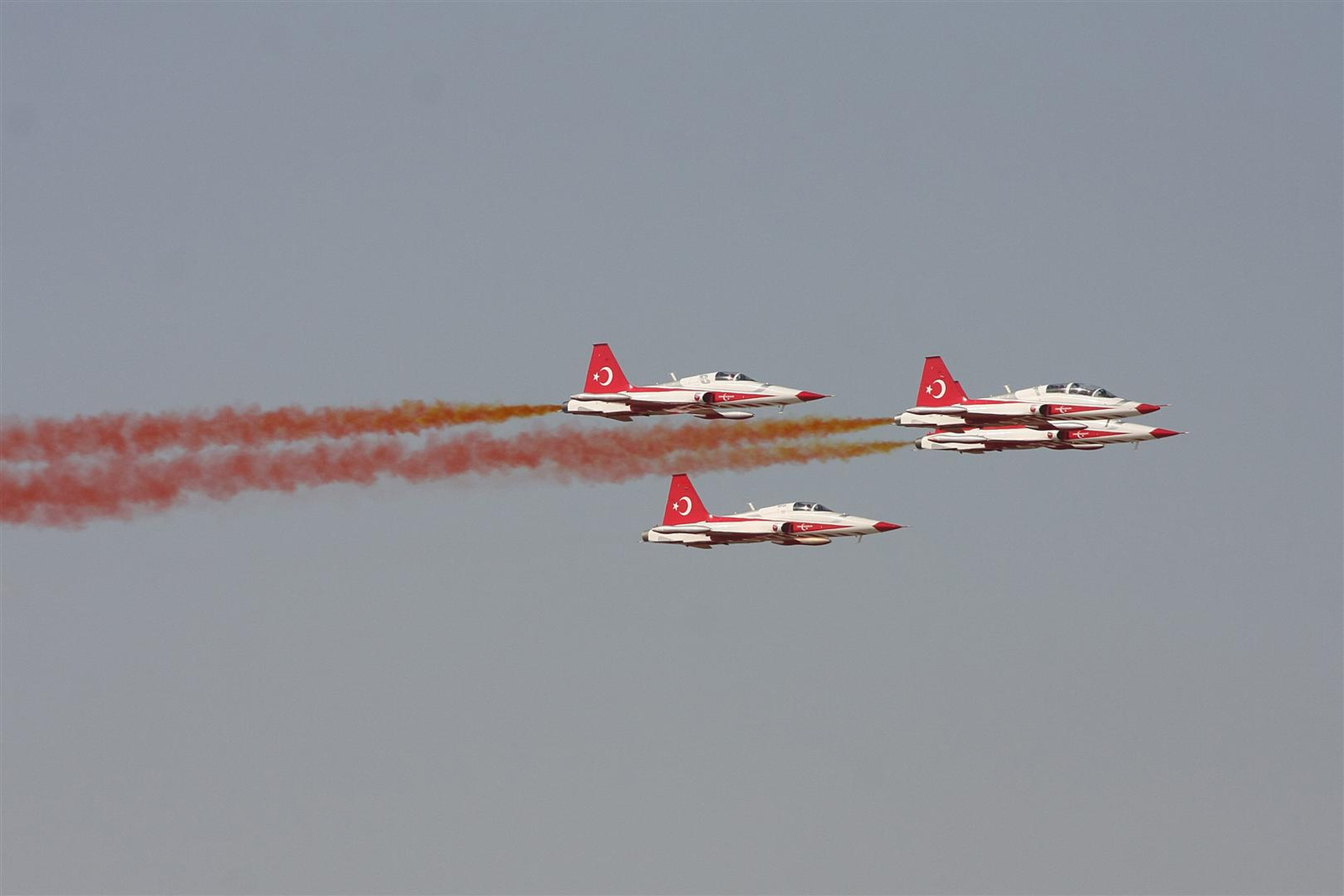 Kecskemét repülőnap 2013 - Török Csillagok NF-5A/B Törökország