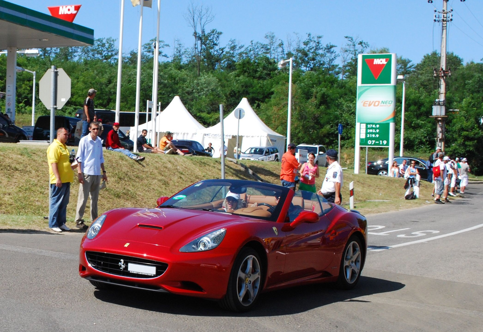 Ferrari California