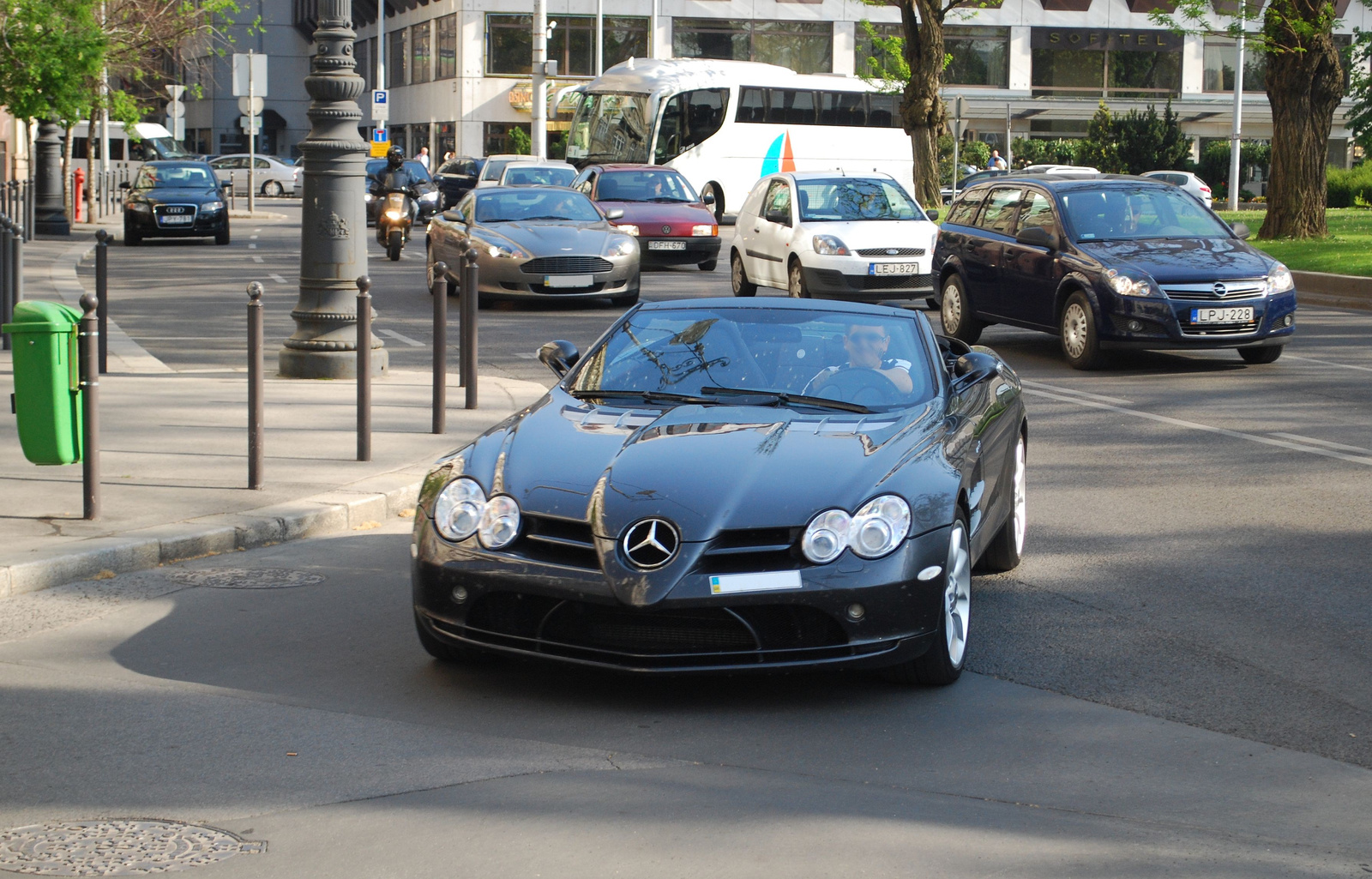 SLR Roadster & DB9