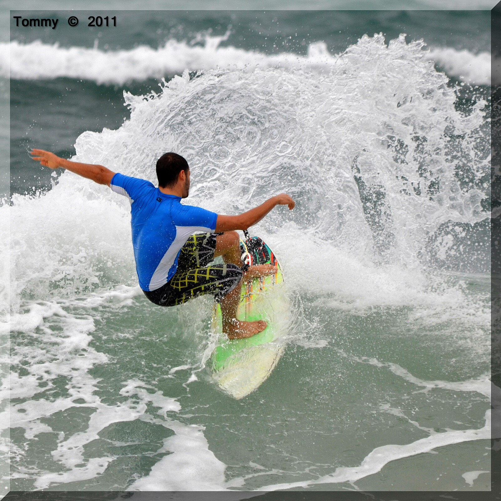 Surfing 12-10-2011 09-48-16