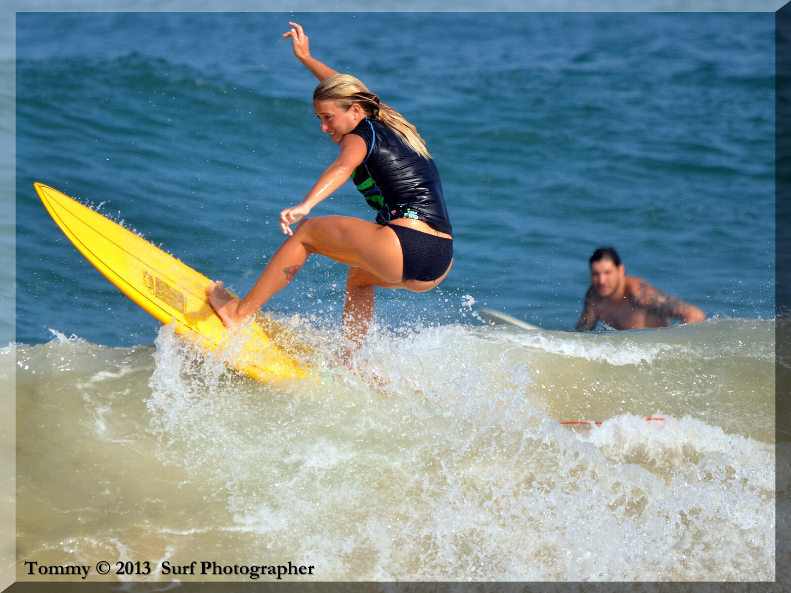 Surfing (3)