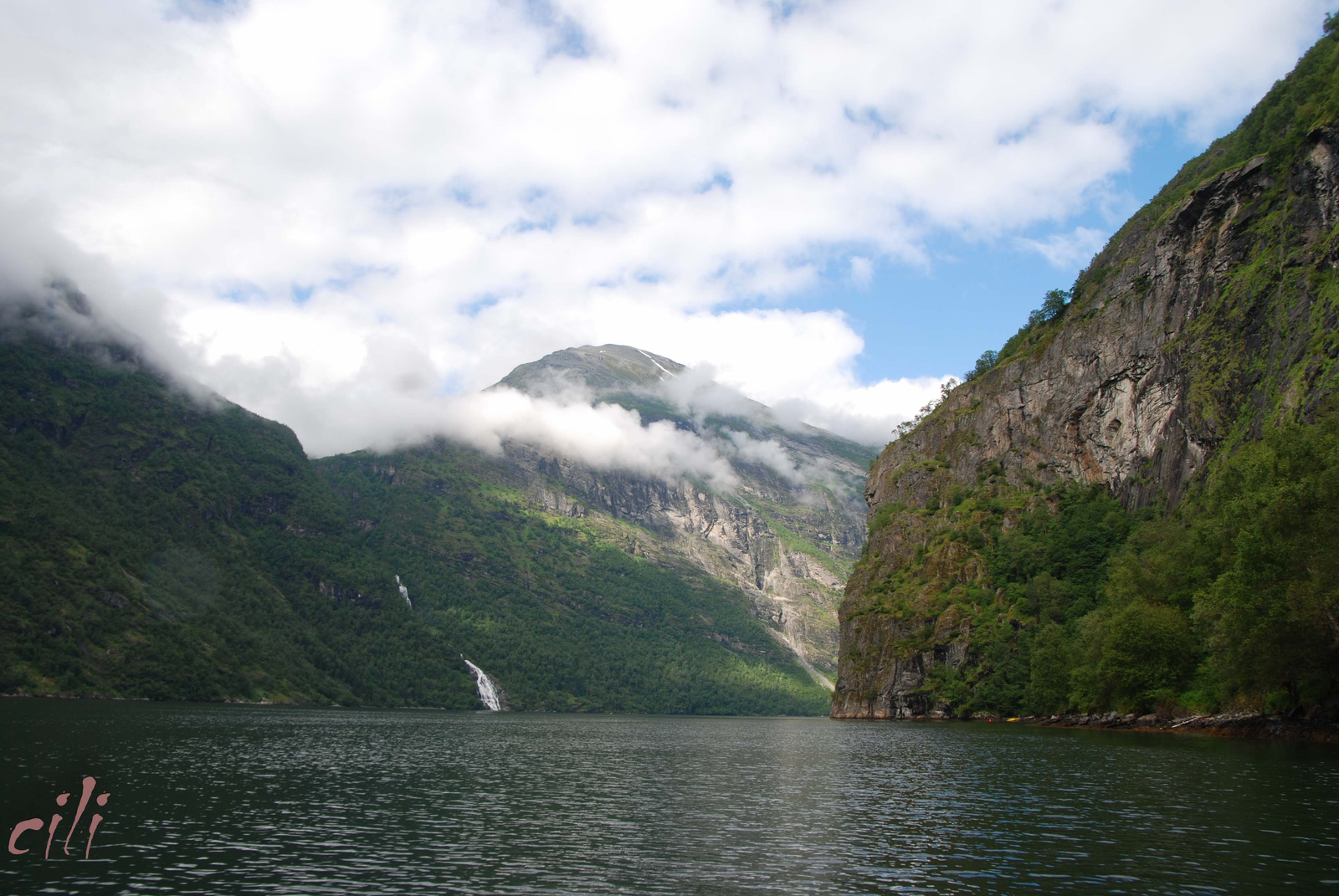 2011-07-04geiranger-39