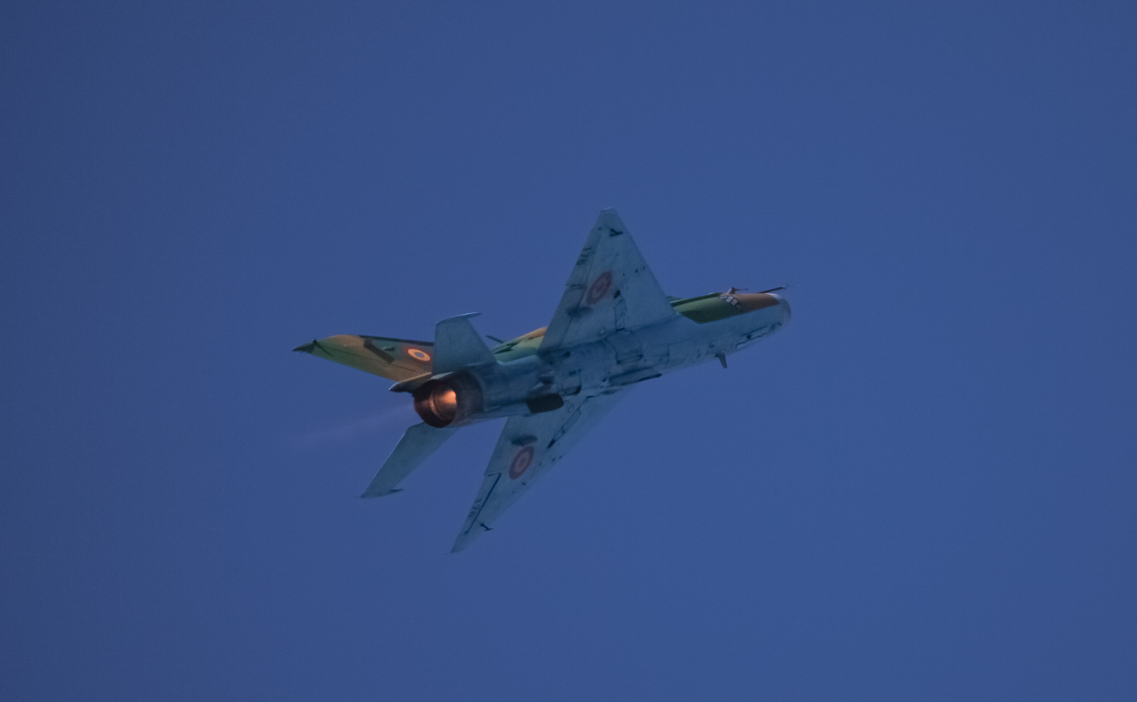 MiG-21UM5