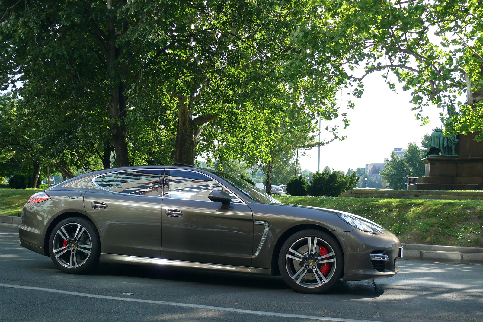 Porsche Panamera Turbo