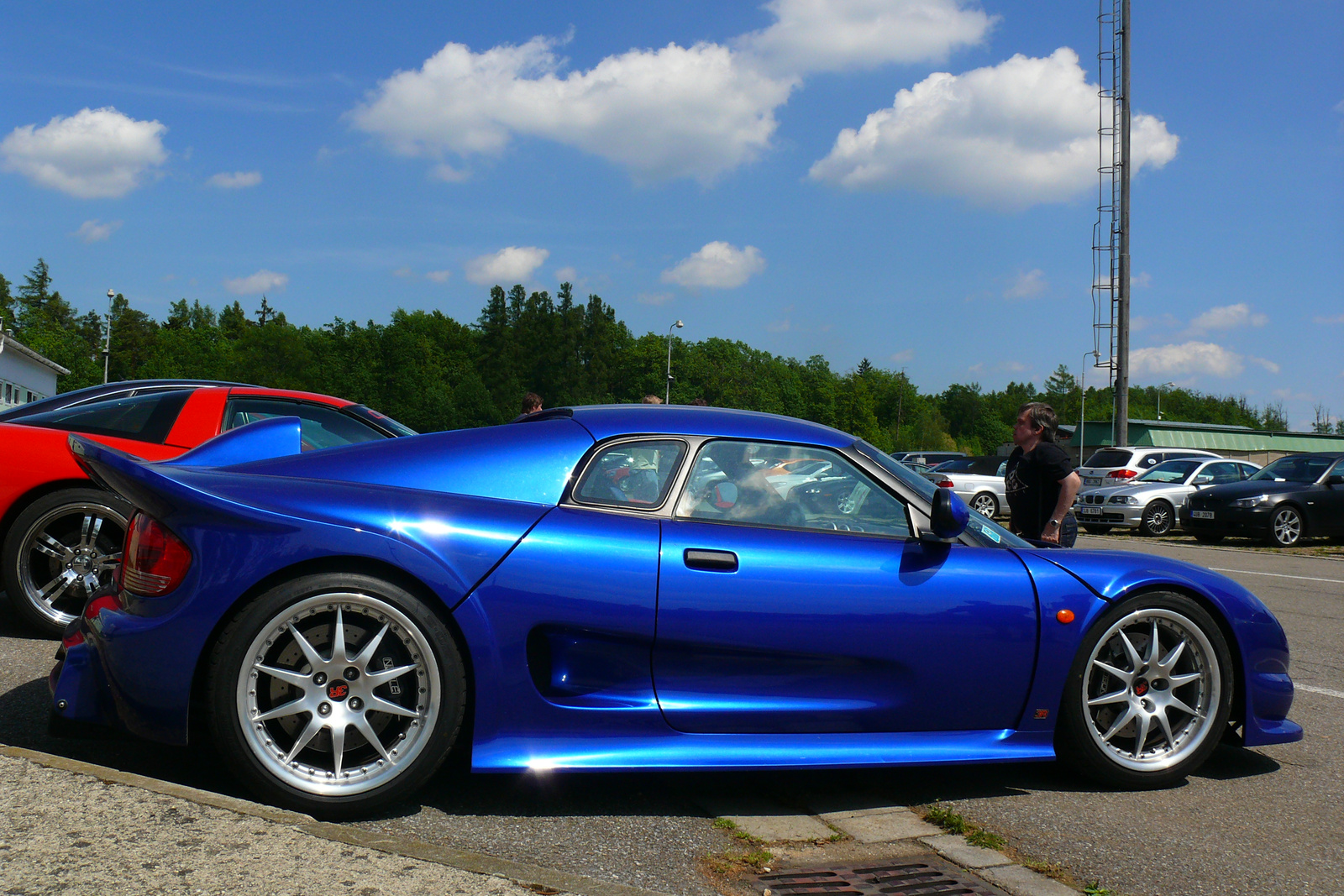 Noble M12