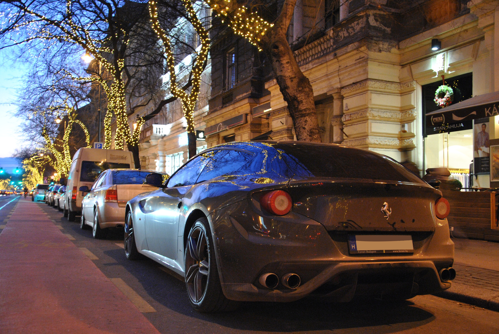 Ferrari FF