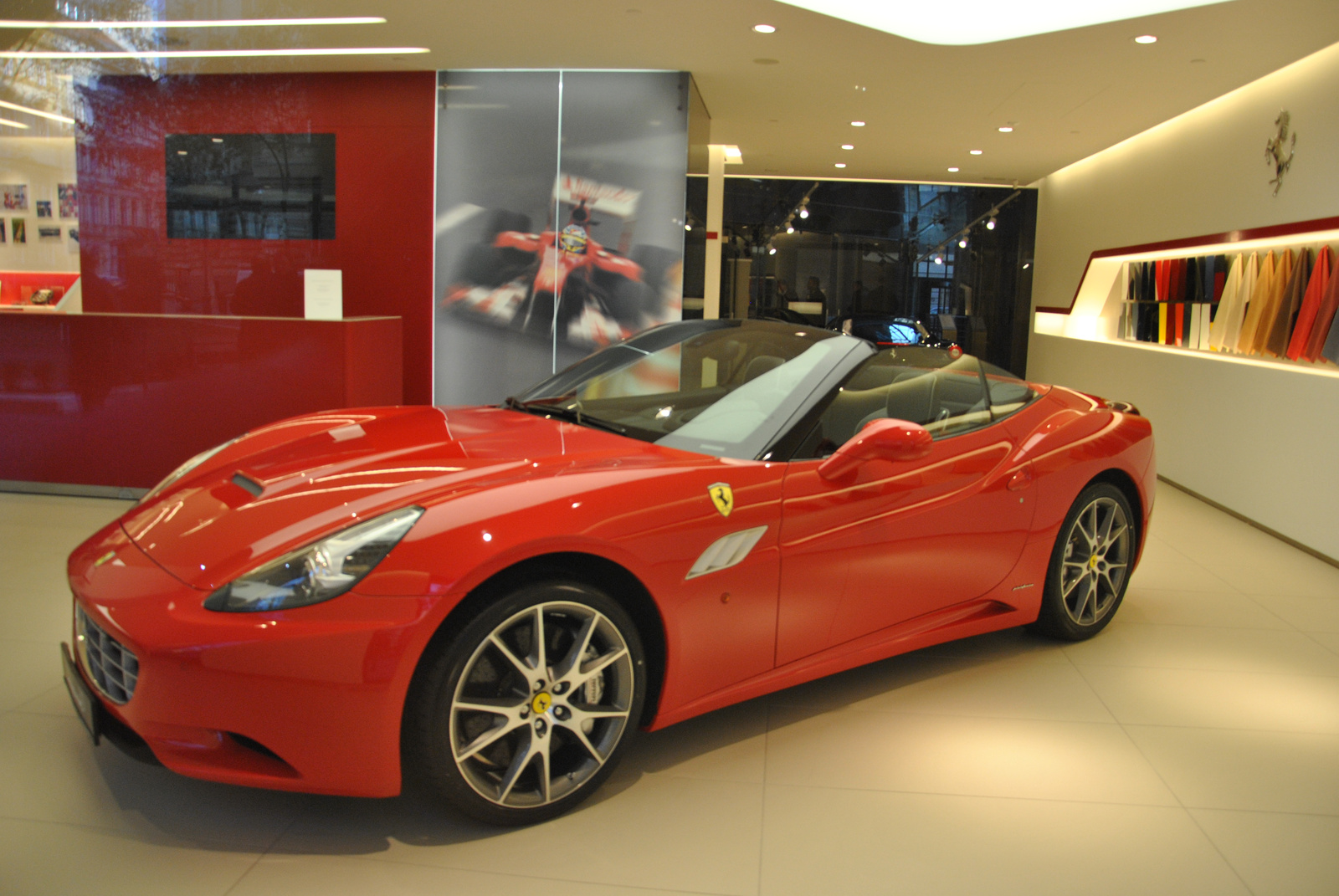 Ferrari California 30