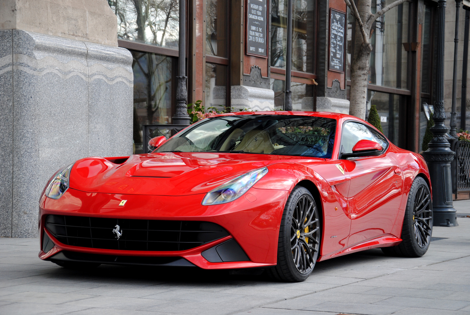 Ferrari F12berlinetta