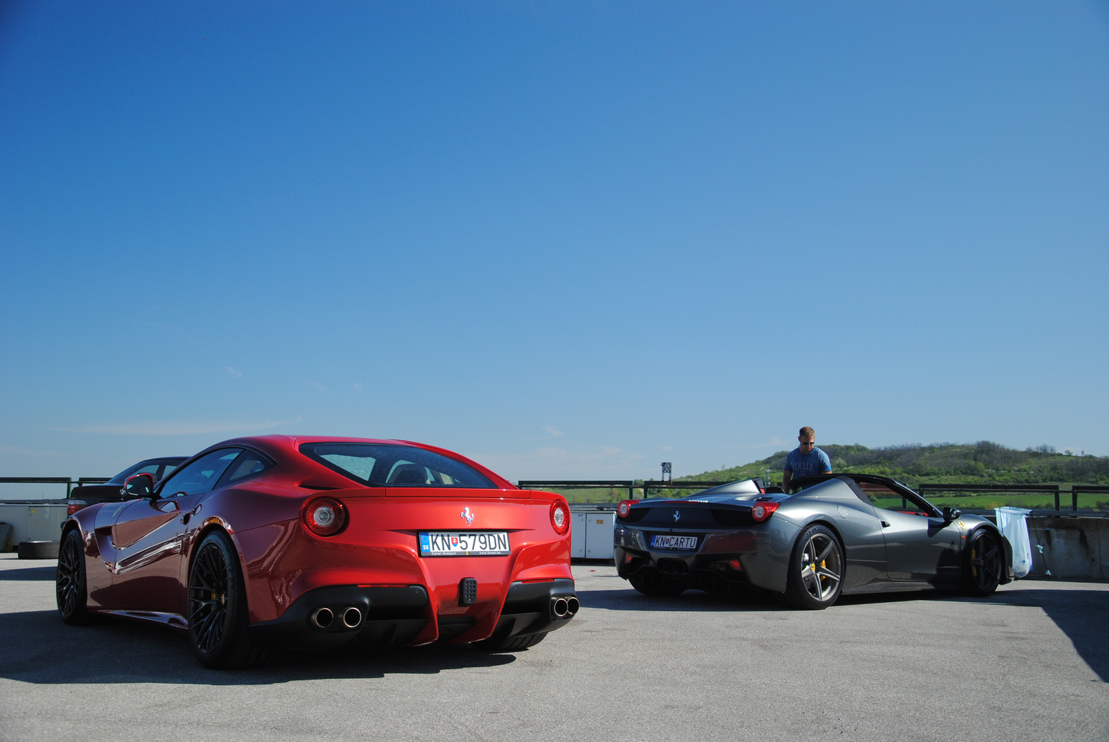 F12berlinetta - 458 Spider