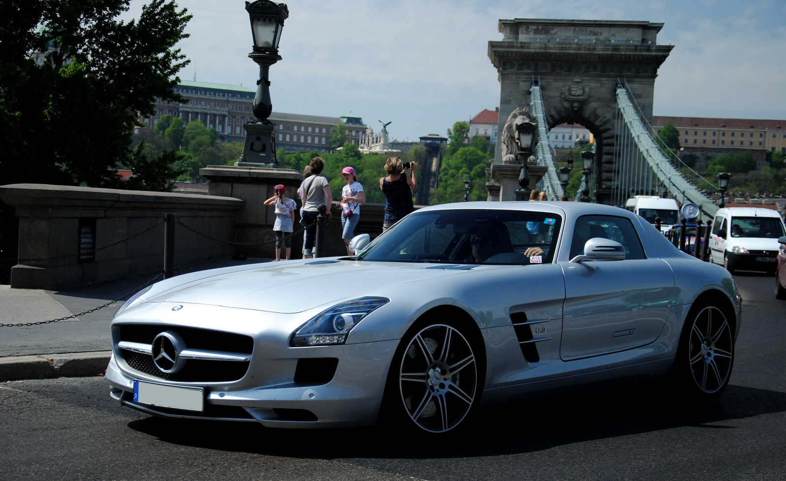 Mercedes-Benz SLS AMG