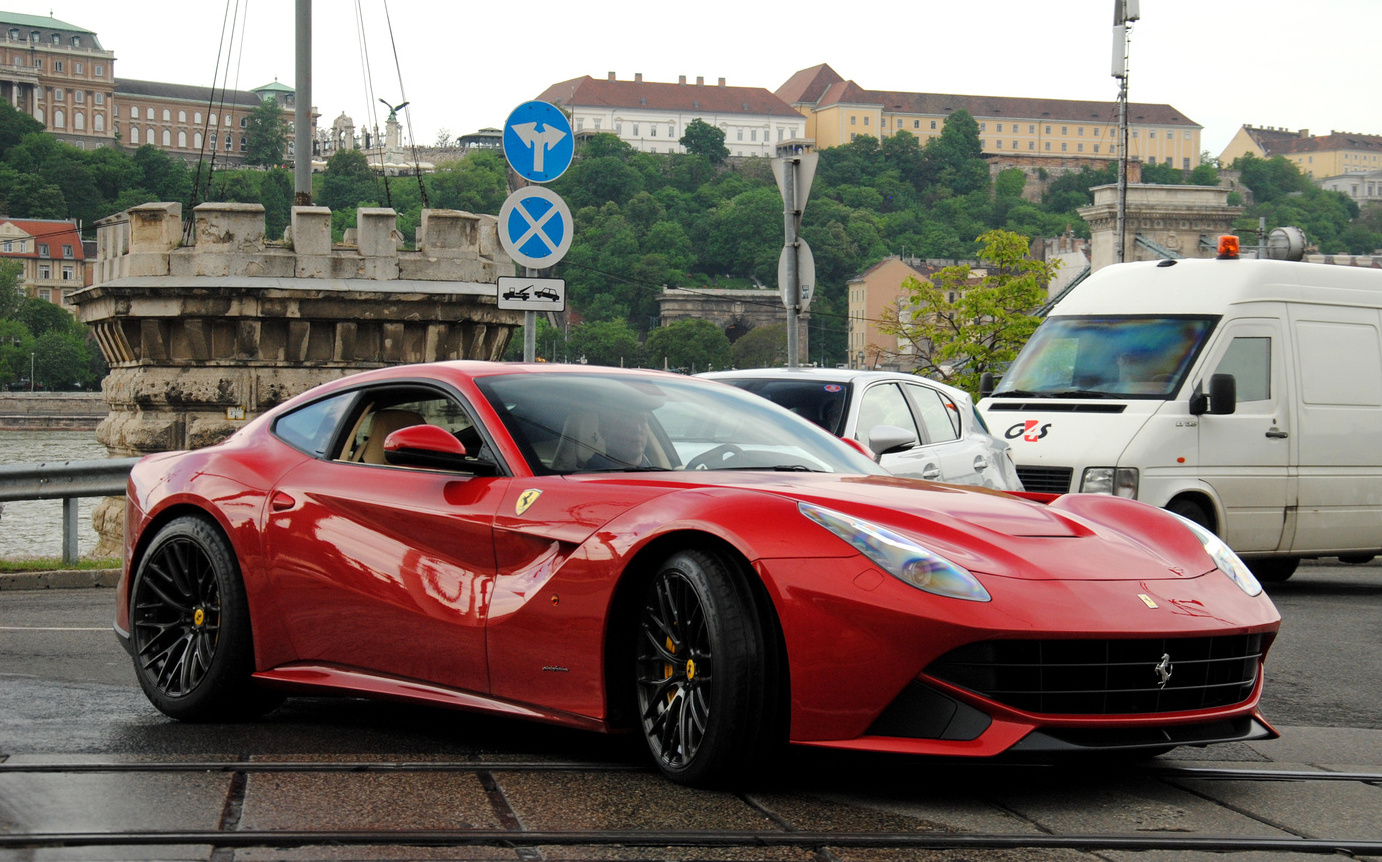 Ferrari F12berlinetta