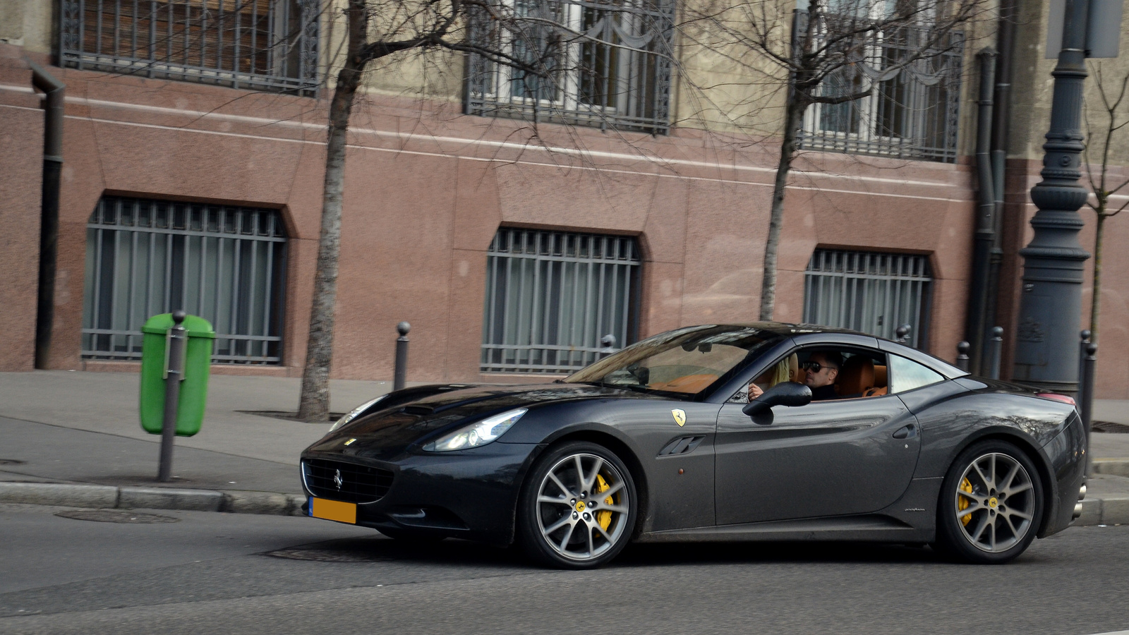 Ferrari California