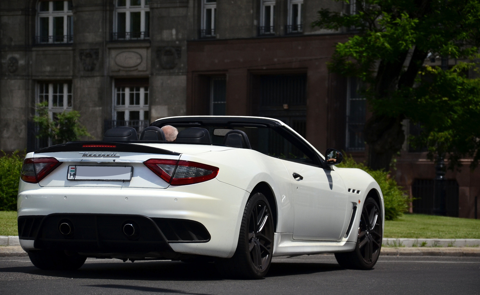 Maserati GranCabrio MC