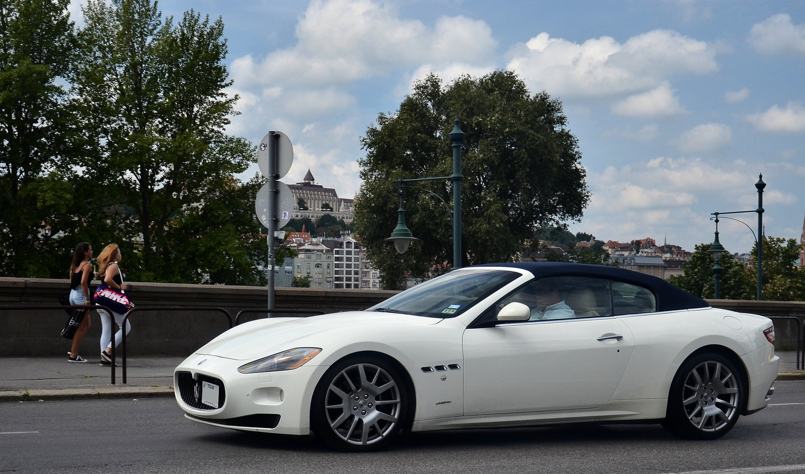 Maserati GranCabrio