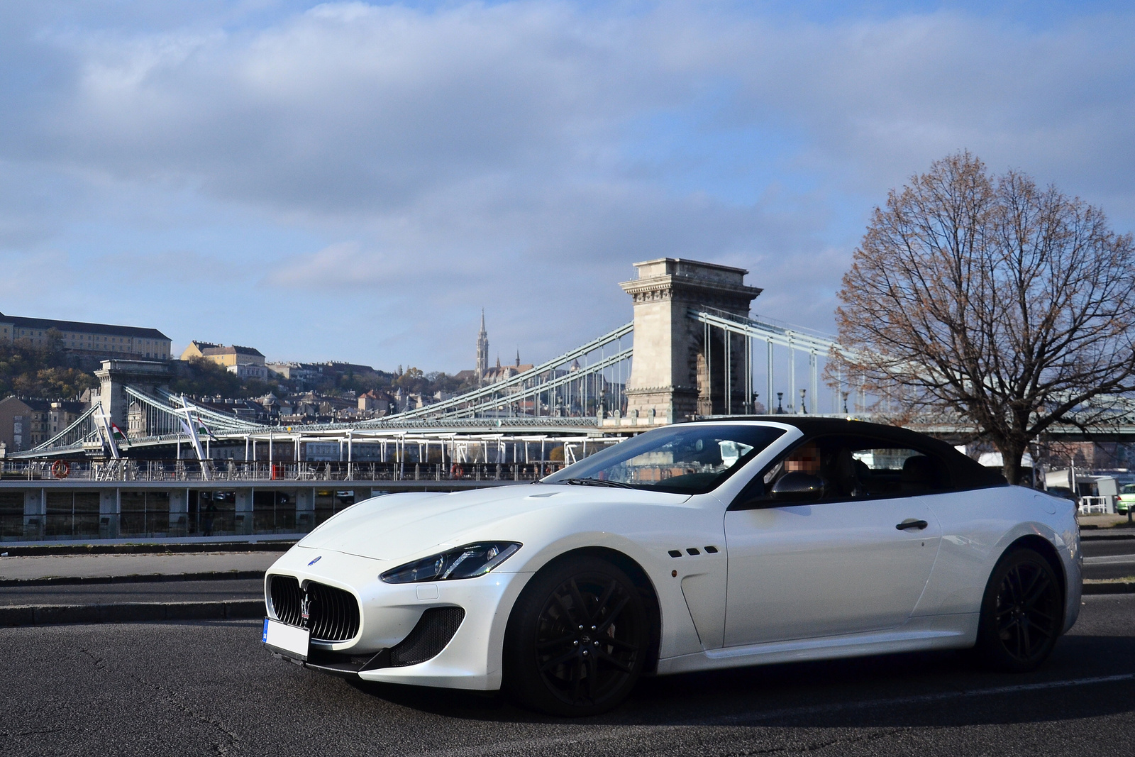 Maserati GranCabrio MC