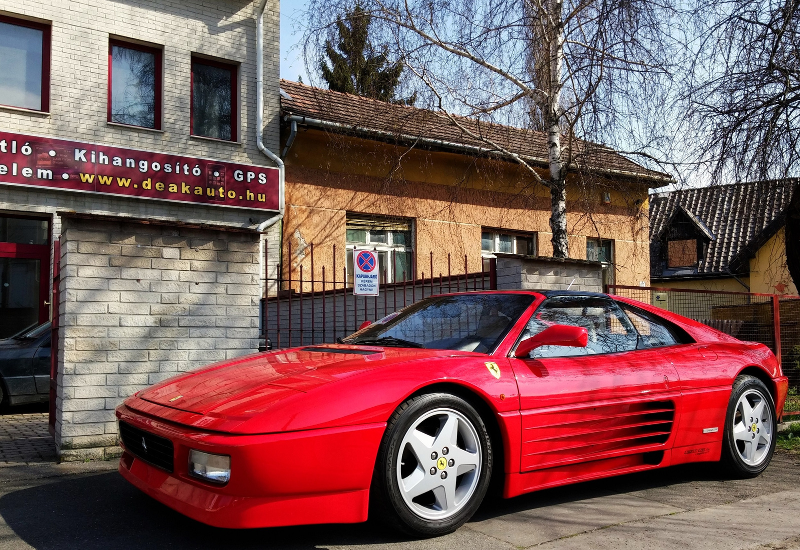 Ferrari 348 GTS