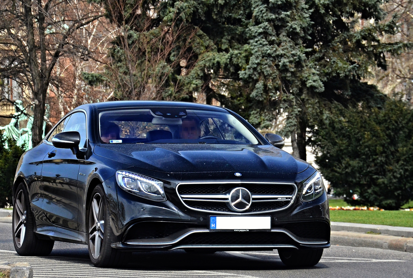 Mercedes-Benz S 63 AMG Coupé