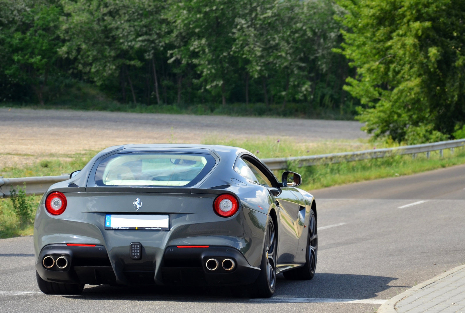 Ferrari F12berlinetta