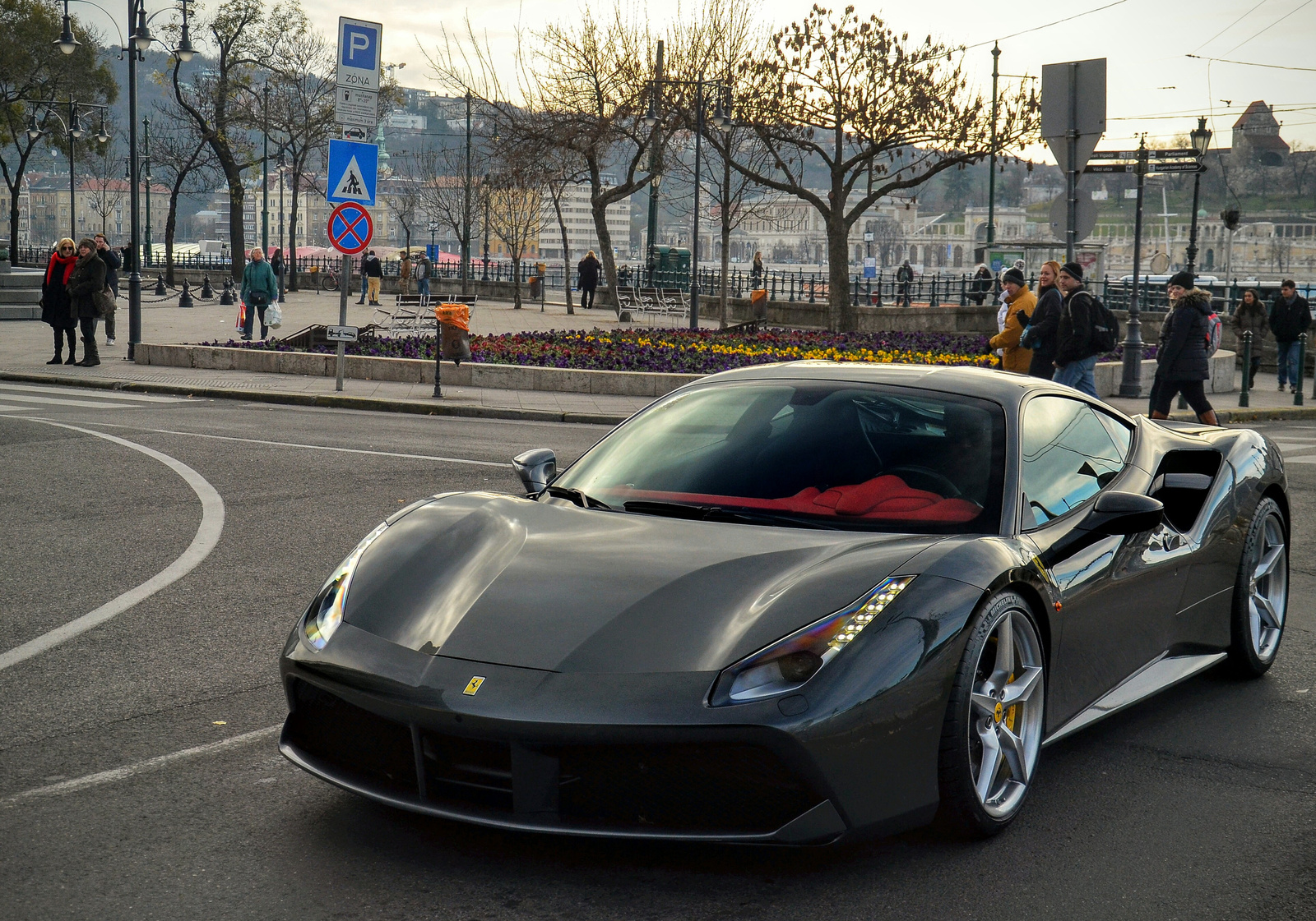 Ferrari 488 GTB