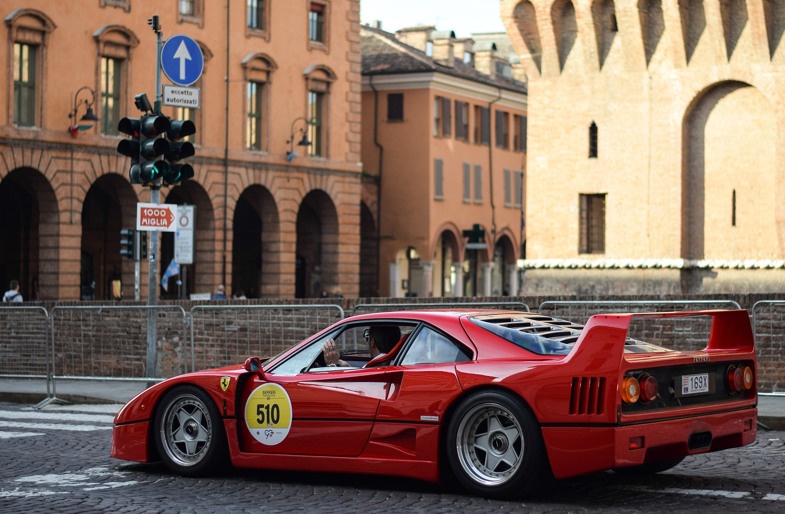 Ferrari F40