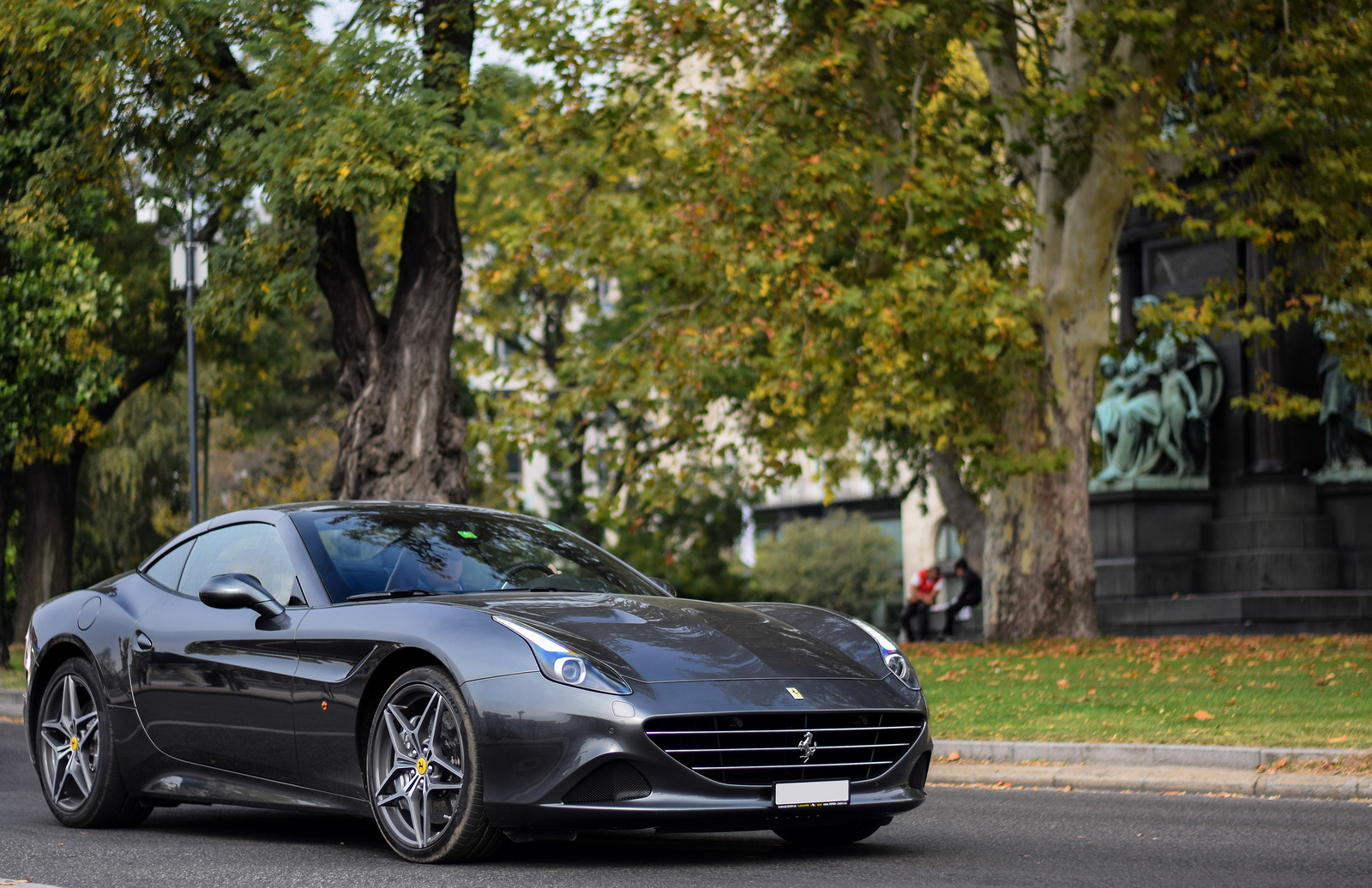 Ferrari California T