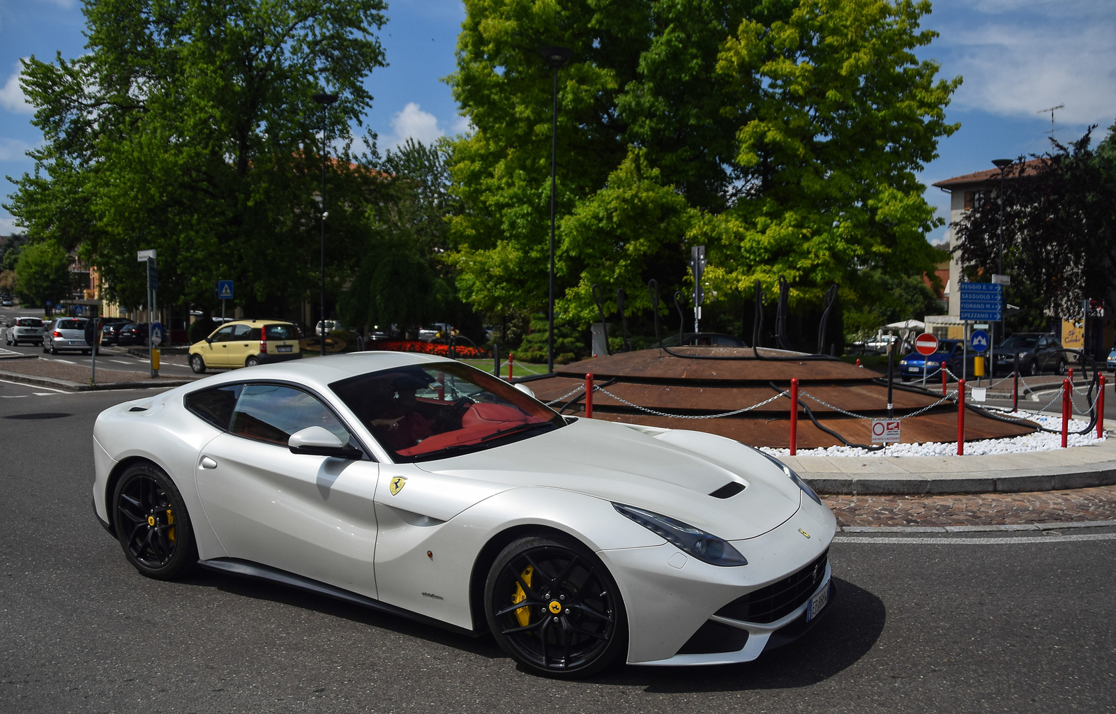 Ferrari F12berlinetta