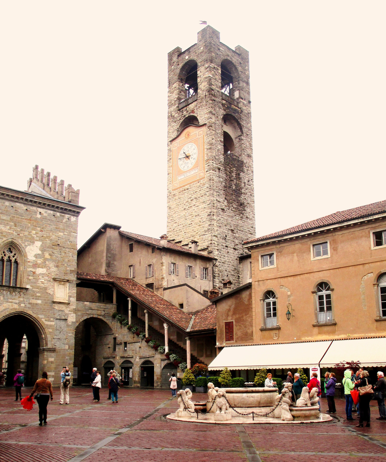 Bergamo, piazza Vecchia