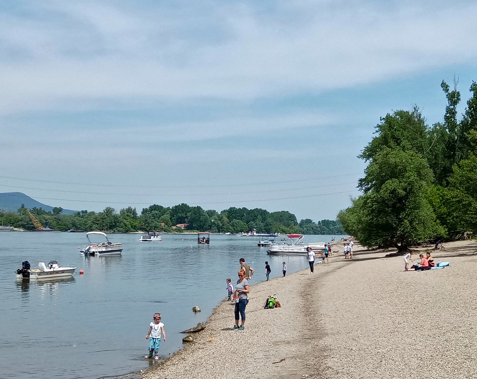 strandolók Dunakeszin