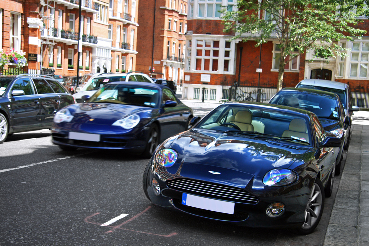 Aston Martin DB7