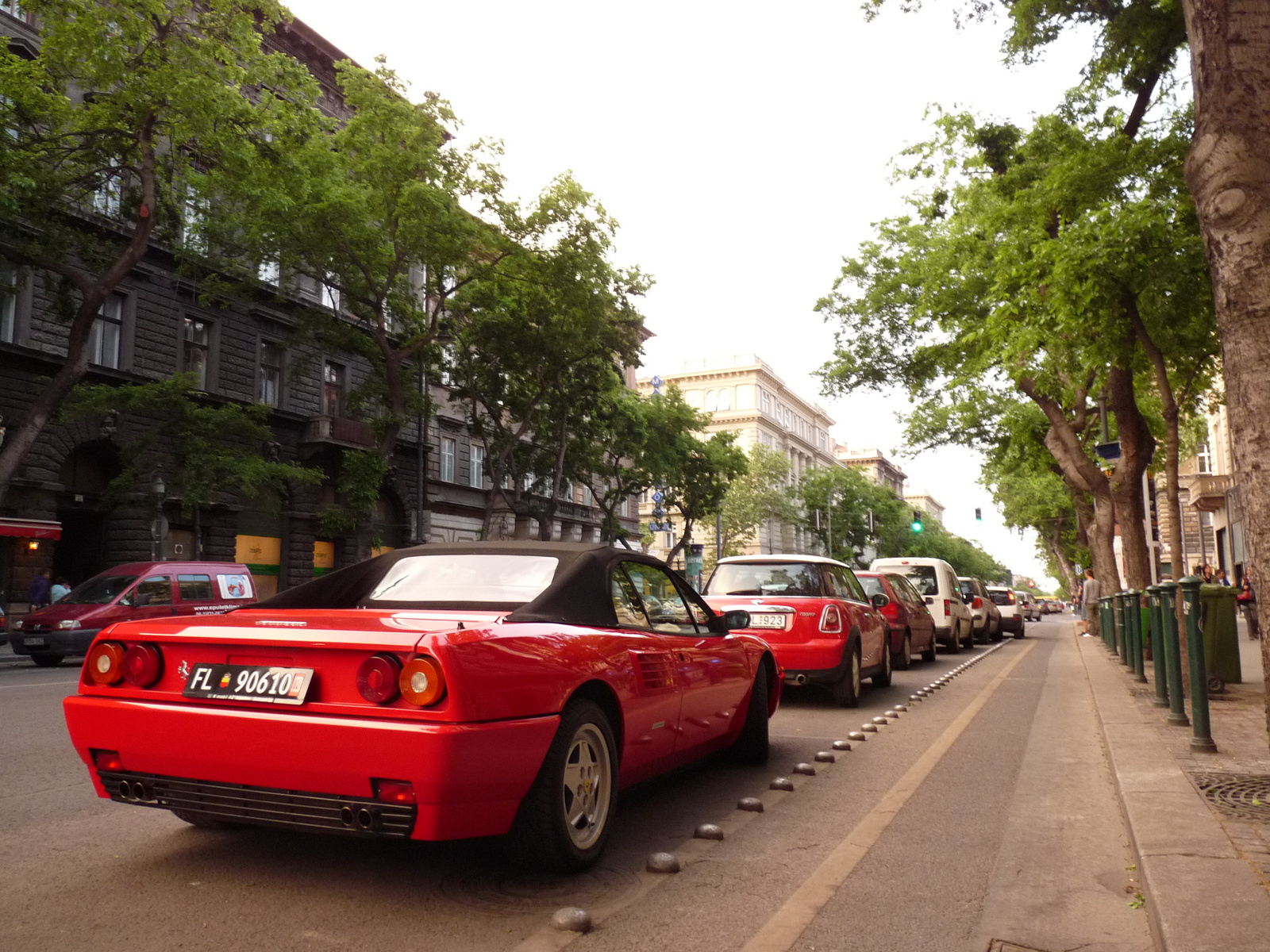 Ferrari Mondial T Cabriolet