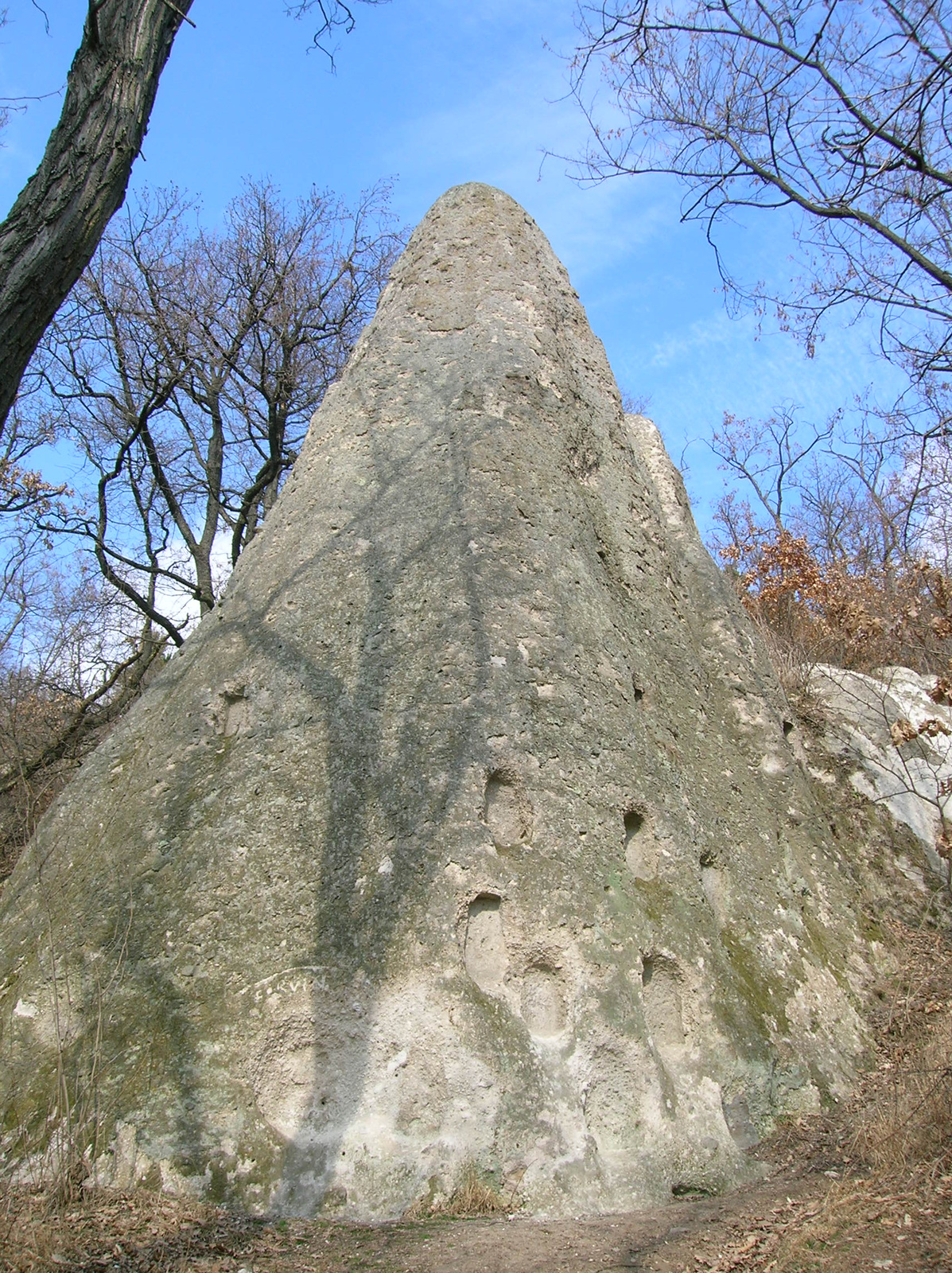 A Nagykúp kaptárkő