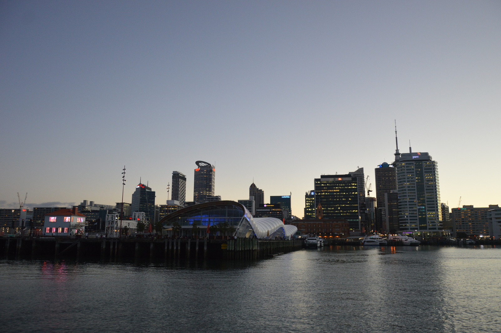 Auckland esti fények