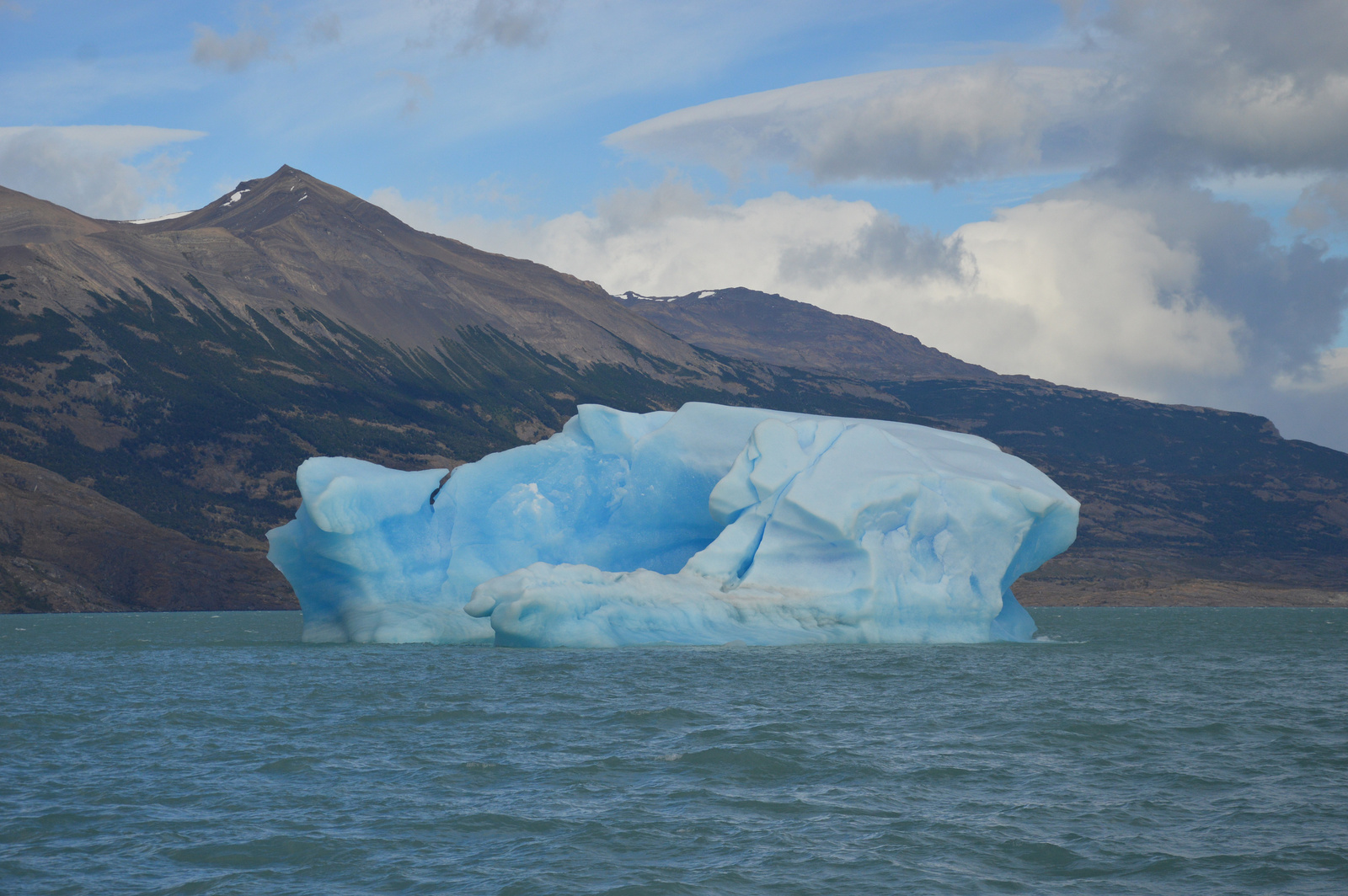 Lago Argentino Első jéghegy