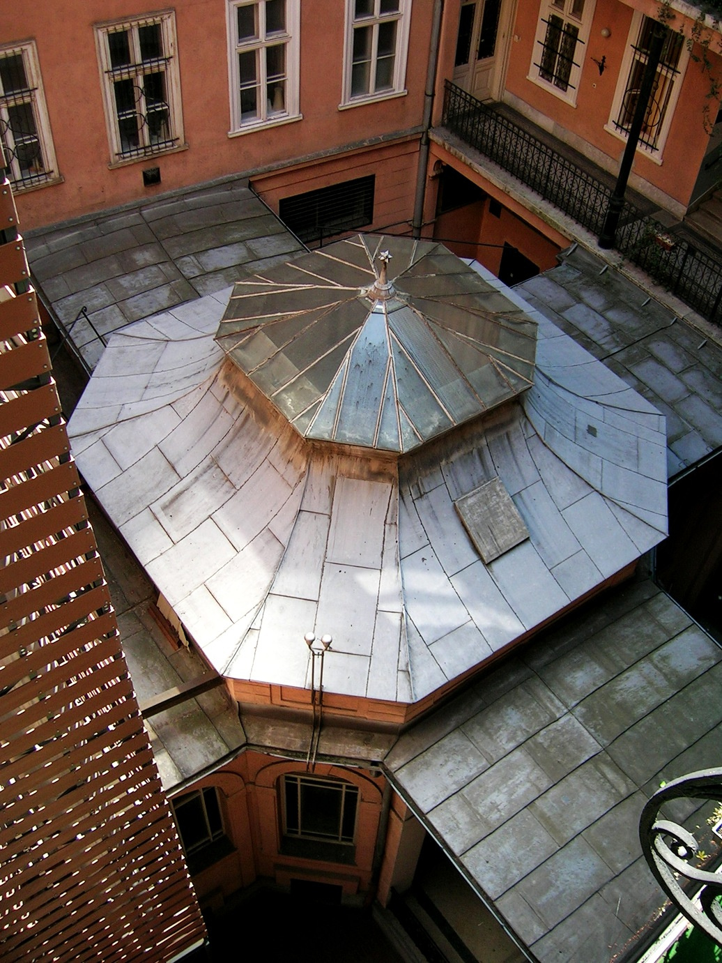 lépcsőház kupolája