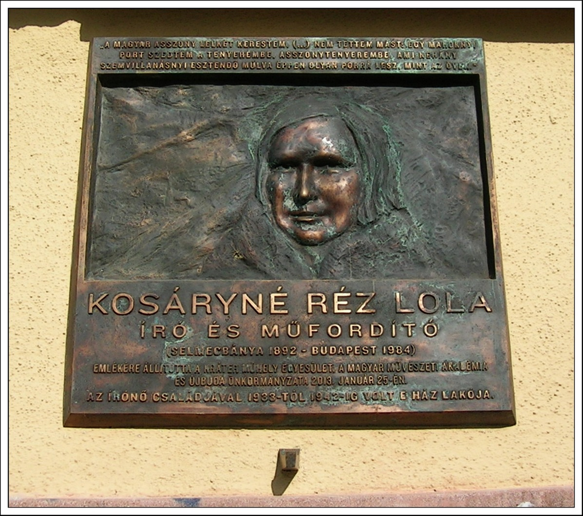 Kosáryné Réz Lola