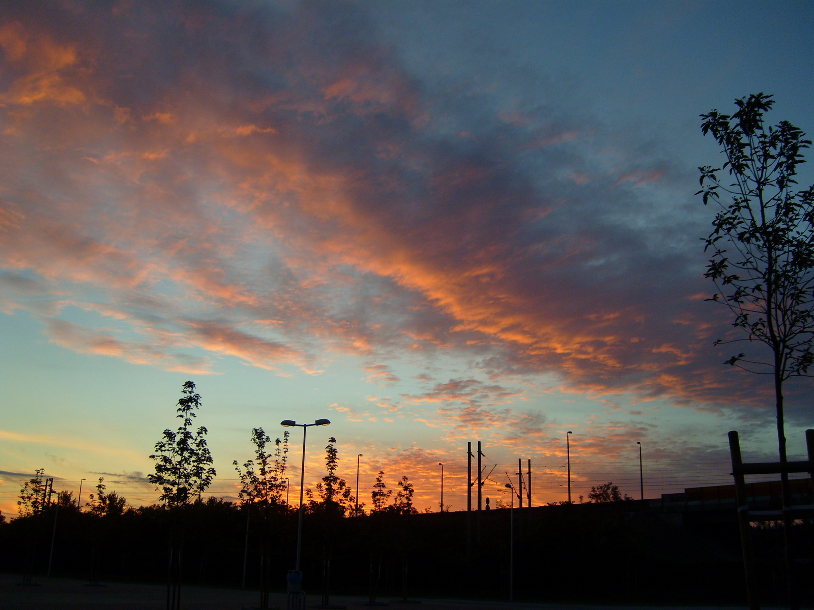 naplemente-felhők