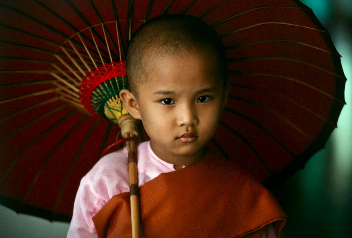 Buddhism-Yangon-Myanmar-Burma