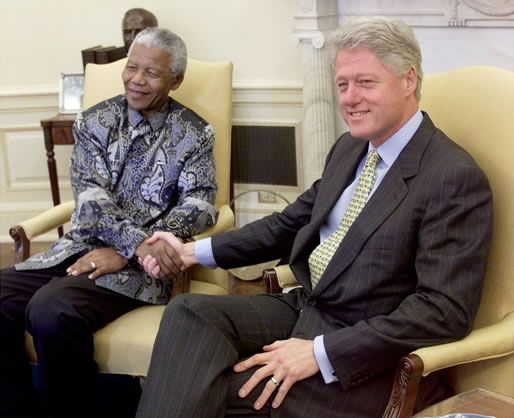 nelson-mandela-bill-clinton-sized