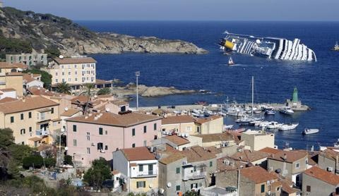 Reuters Italy Cruise Ship Tuscan Coast 01 14 2012