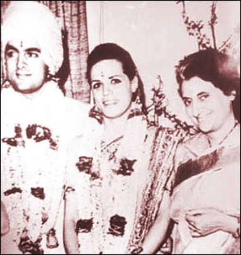 Indira Gandhi - Very Rare Photos (13)