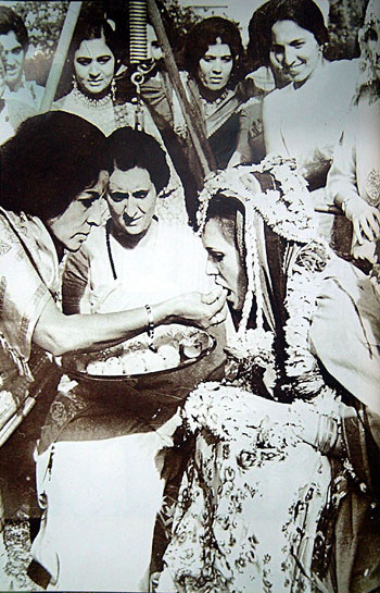 Indira Gandhi - Very Rare Photos (14)