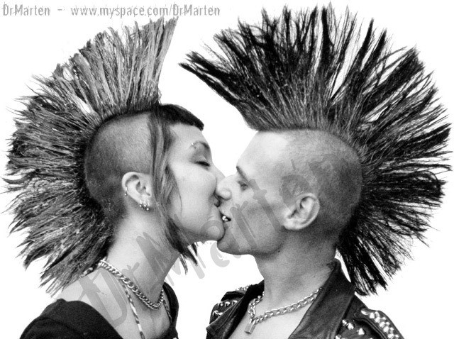 punk-love-kiss-cute